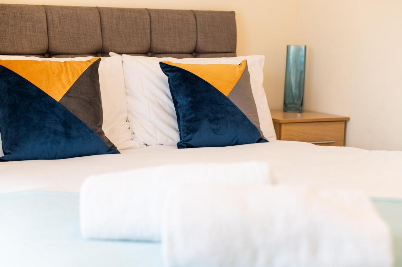 Perfect Location With Parking - Jersey House - Tv In Every Bedroom! Apartment
